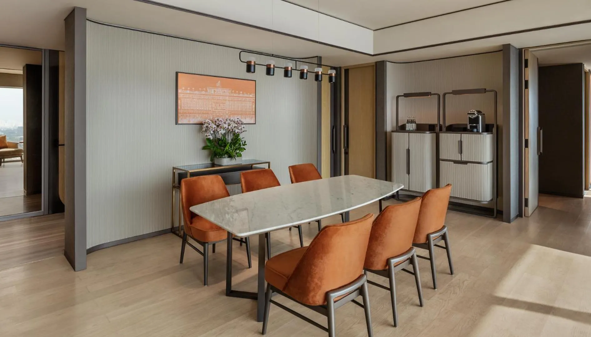 Hilton Saigon Hotel Ho Chi Minh City 5*,