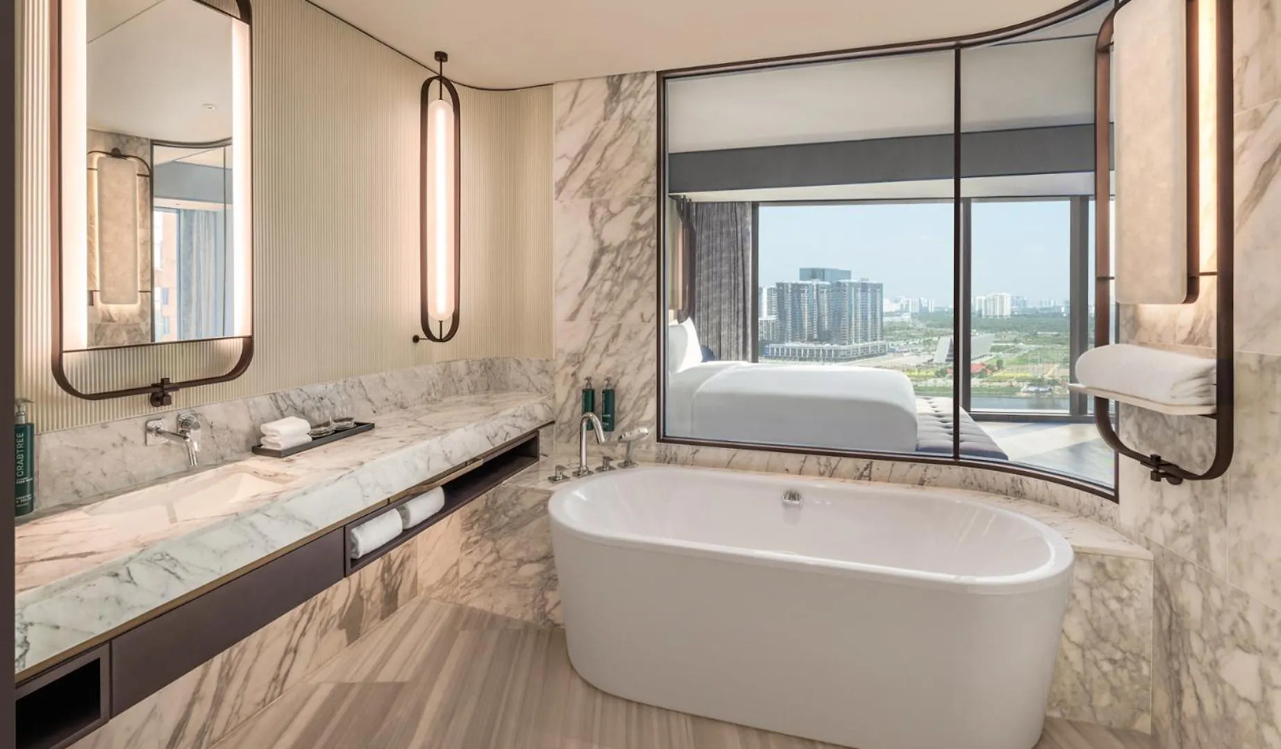 *****  Hilton Saigon Hotel Ho Chi Minh City Vietnam